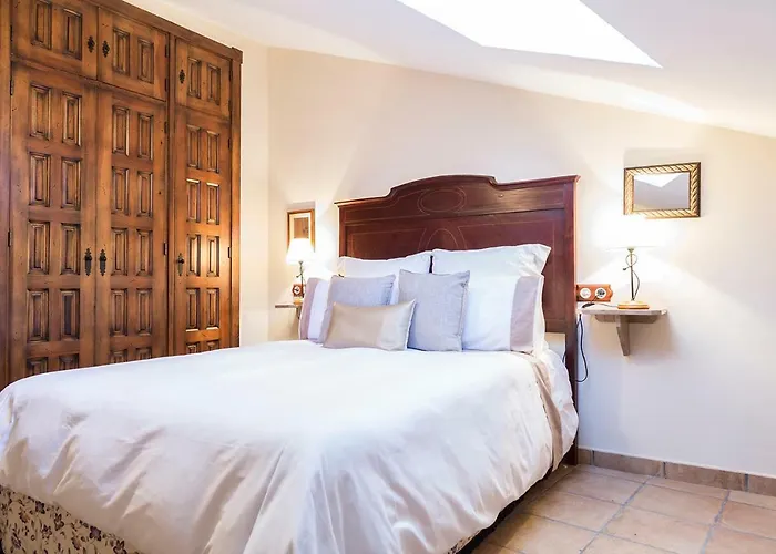 Mafloras Suites El Bosque